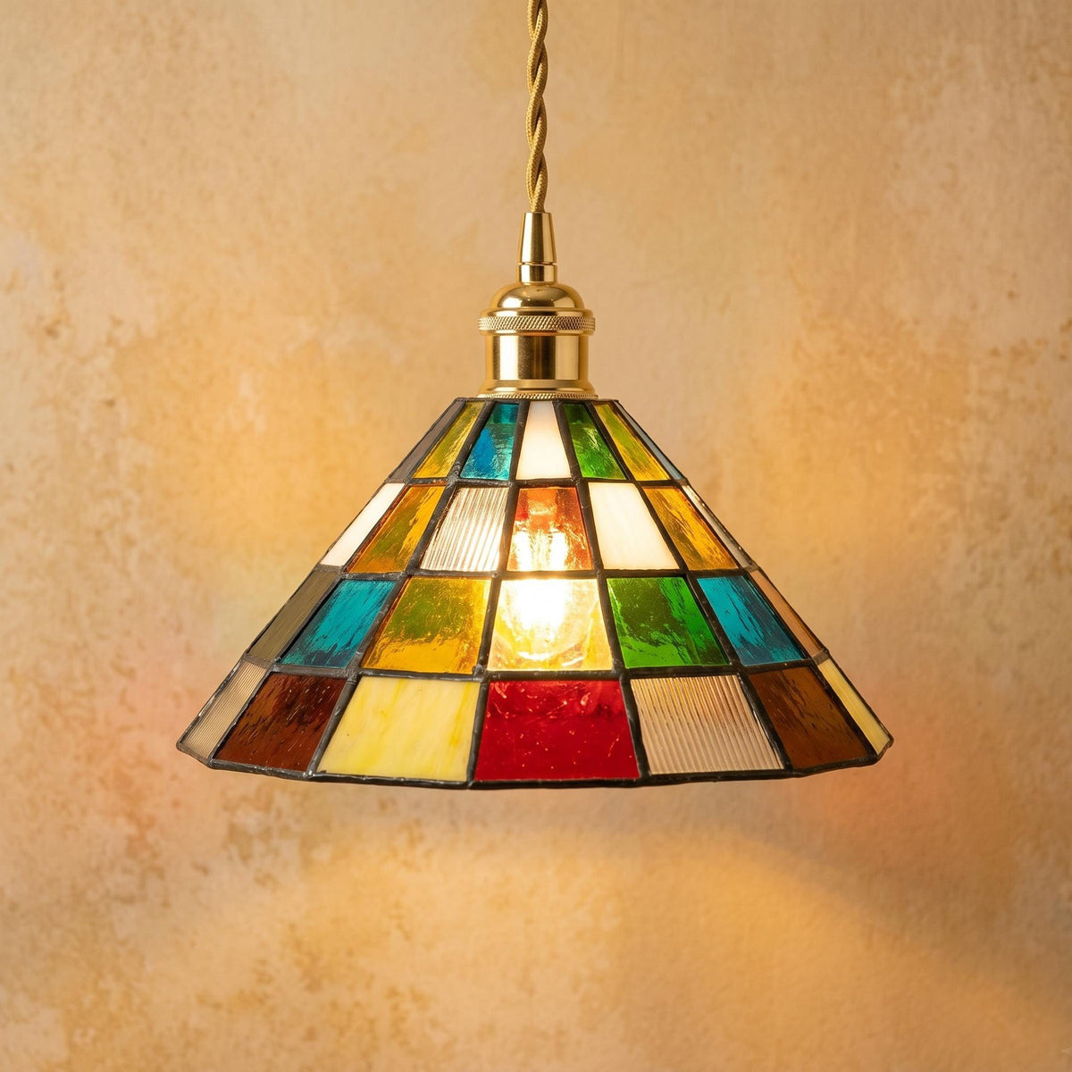 AuroraeGlass trade program handcrafted lighting