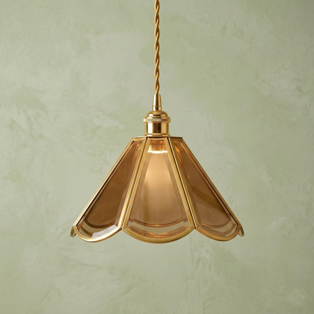 Amber Glass Pendant Light, Handmade Scalloped Stained Glass Hanging Lamp, Vintage Gold Tiffany Style Ceiling Light, Kitchen Island Lighting