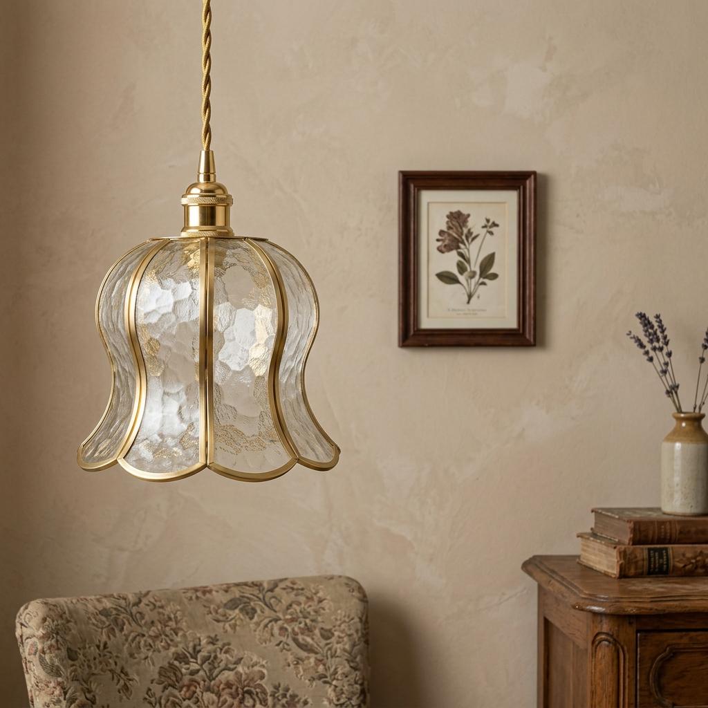 Handmade Clear-Look Tiffany-Inspired Pendant Light, Textured-Look Bell with Scalloped Edge - view 9
