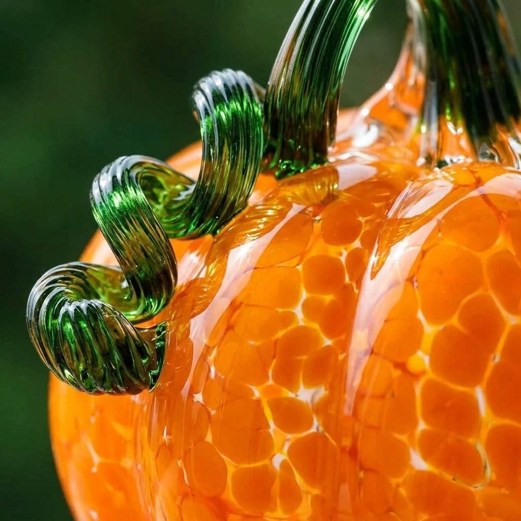 Orange Mottled Pumpkin Figurine with Green Curled Stem, Fall Table Decor by AuroraeGlass — photo 4