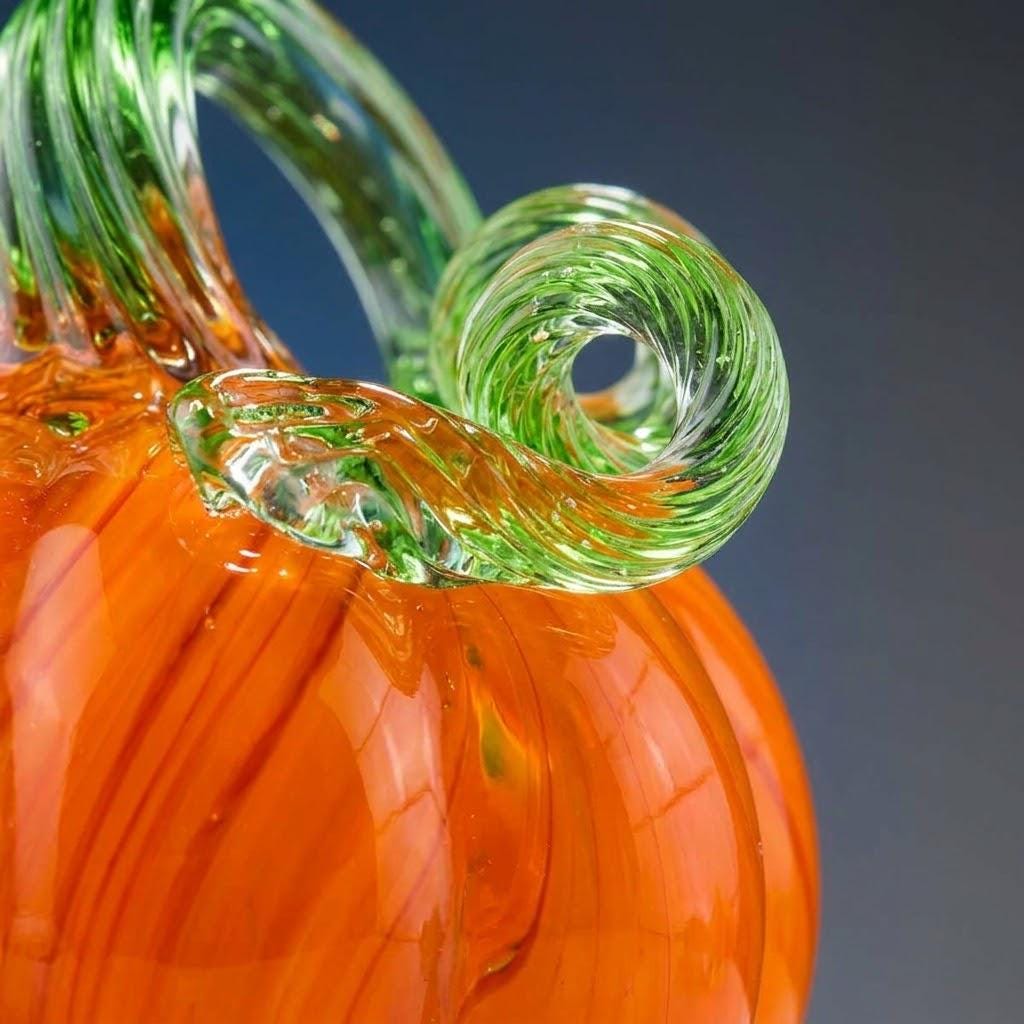 Handmade Orange Pumpkin Figurine with Green Curled Stem, Fall Table Decor by AuroraeGlass — photo 3